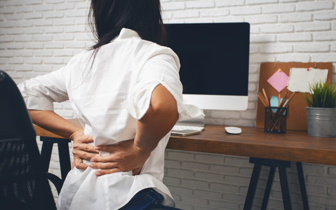 How Chiropractic Care Improves Posture for Oshawa Office Workers